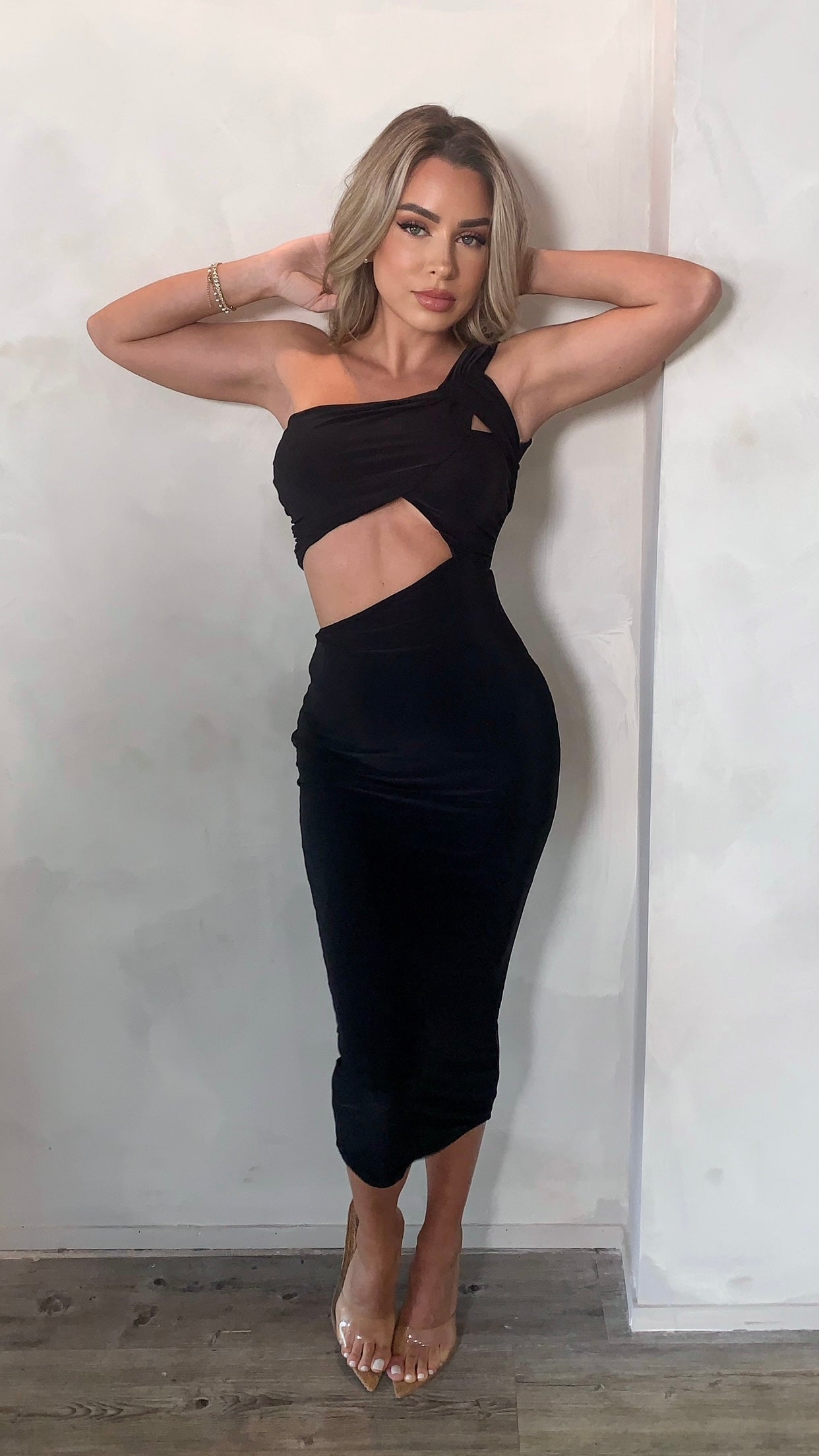 Iris One Shoulder Dress - Black