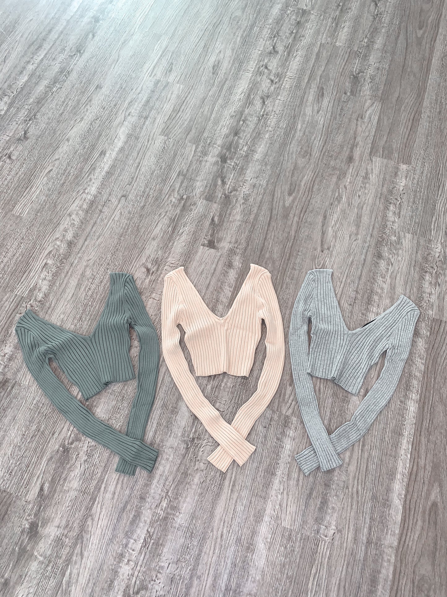 Michelle Ribbed Long Sleeve Crop Top - Heather Grey