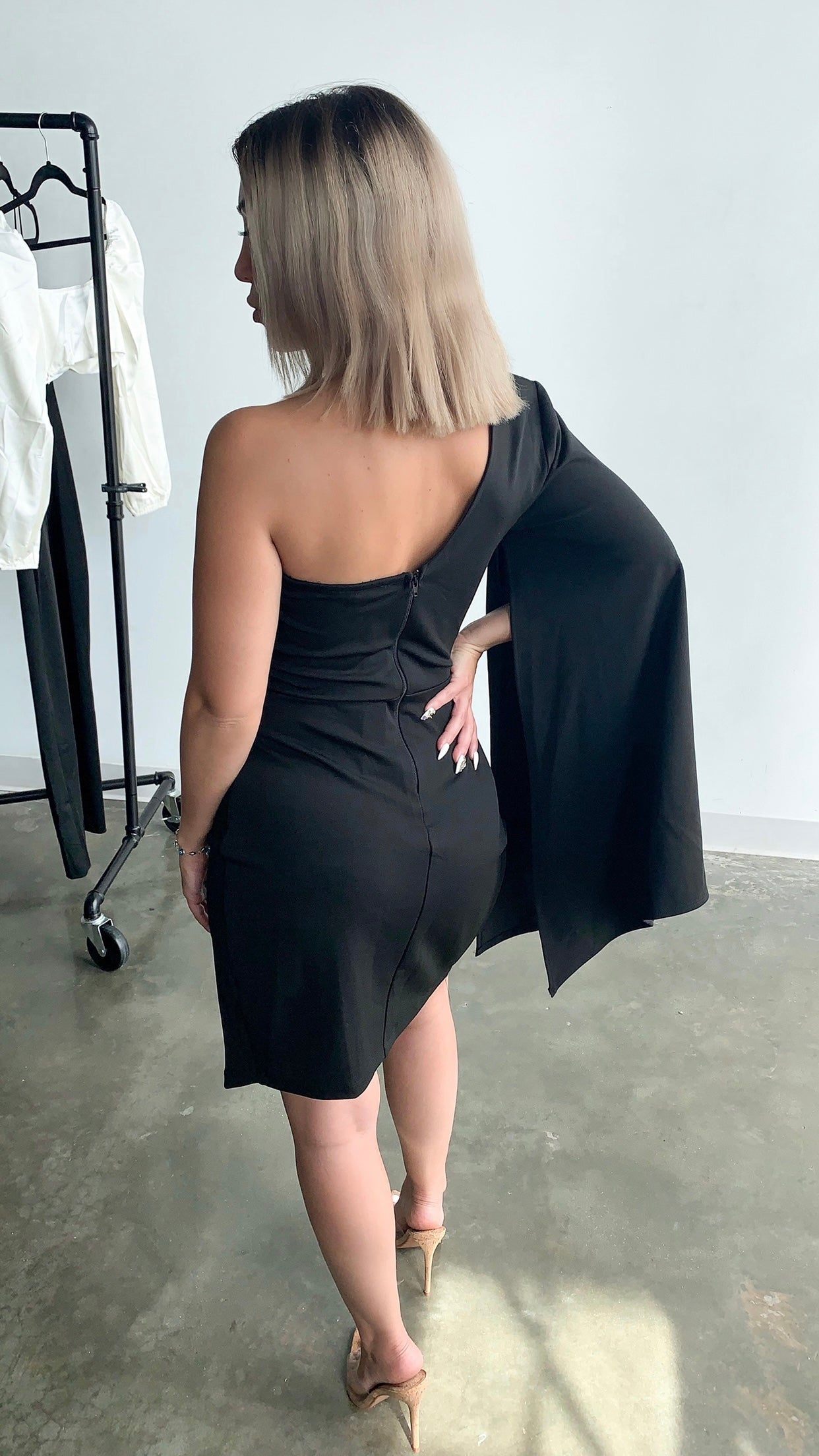 Kim Mini Dress - Black